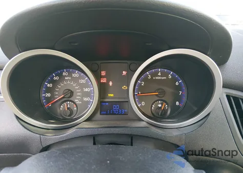 2010 Hyundai Genesis 3.8 Track z USA, uszkodzony, nr VIN KMHHU6KH2AU006952